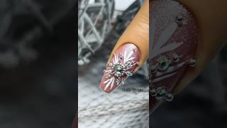 Bling Bling Weihnachts-Nailart ️ #nails #nailart