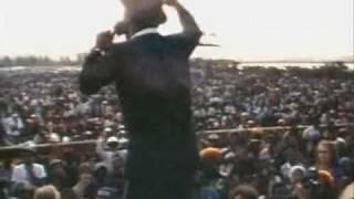 Sugar Minott " Rough Ole Life (babylon)" LIVE Reggae Sunsplash 1983 (Jamaîca)