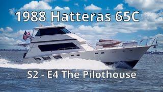 1988 Hatteras 65C S2-E4: The Pilothouse