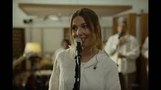 Lily Williams - July (Live Performance Video)