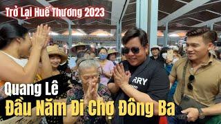 Quang Lê đi chợ Đông Ba hát tưng bừng khiến ban quản lý xuất hiện!