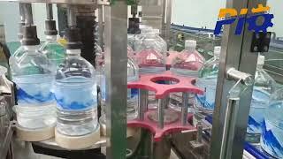 China Made Hot Glue Labeling Machine for Beverage Bottles