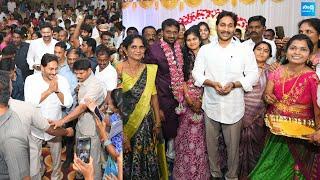 YS Jagan Attended YSRCP Leader Purushotham Reddy Son Wedding | @SakshiTVLIVE