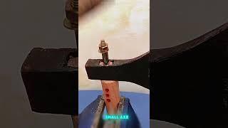 Quick fixing techniques for the handle of a small axe