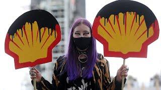 Extinction Rebellion protesters target Shell headquarters