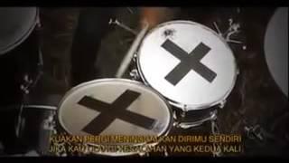 Lacy Band Tetap Mencintai Official MV