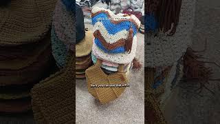 Что за пряжа?Ответ в конце видео.#школарукоделия  #вязанаясумка #СумкаХендмейд #сумкакрючкоммк