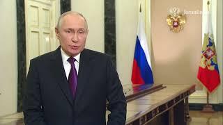 Владимир Путин поздравил педагогов России с их профессиональным праздником — Днем учителя.