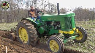 John Deere 2 Cylinder Tractors Plowing