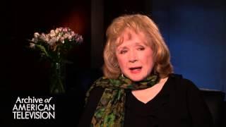 Piper Laurie discusses playing George Clooney's mother on "ER" - EMMYTVLEGENDS.ORG