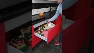 Скрытые ящики для хранения столовых приборов на кухне