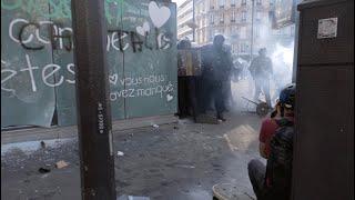 Violence erupts as Paris May Day protest 2022 ends in scuffles between police & protesters