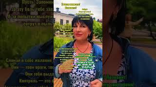 Королевы не бегают. Королевы наблюдают
