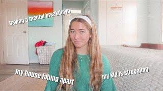 Disaster in my house and my daughter struggling// single mom vlogs, listen to me vent and crash out!