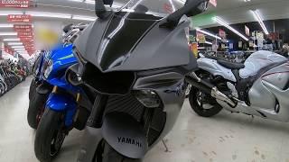 YAMAHA　YZF-R1S  black