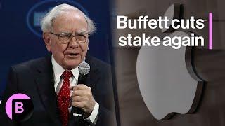 Buffett Keeps Cutting Apple Stake as Berkshire Cash Pile Hits Record