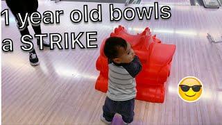 BABYS FIRST STRIKE! | family bowling night