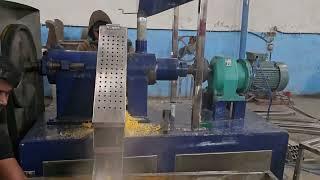 kurkure extruder machine