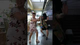 Thai lady joins me dancing! #chiangmai #thailand #warorotmarket #warorot #wop #travel #viral