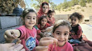 A five-year-old girl who sold her earrings to help her mother؛Buying a tanker