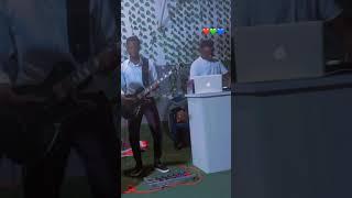 Go vibes from BigDj-melly et Legit-strings