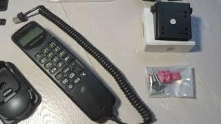 Motorola International 2700 car phone