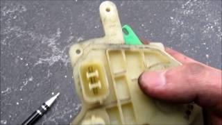 DIY: Replacing Drivers Side Door Lock Actuator.  2002 Honda Civic SI EP3