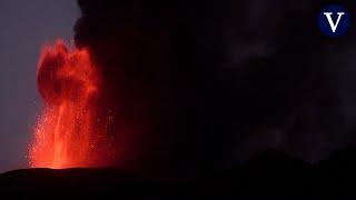 El volcán Etna entra en erupción arrojando lava, humo y ceniza