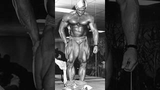 Ultimate Tom Platz Leg Workout Routine | Bodybuilding Training Tips for Massive Quads #shorts #gym