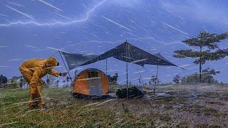 AMAZING RAINSTROMCAMPING HEAVY RAINSTORM AND THUNDERSTORM️STRONG WINDS SHELTER IN A WARM TENT