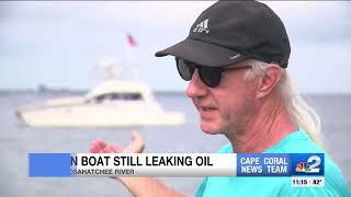 Abandoned boat leaking fuel in Caloosahatchee River worrying Cape Coral residents