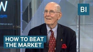 Gary Shilling menjelaskan satu-satunya cara untuk mengalahkan pasar dan menang