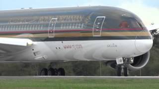 Royal Jordanian 787 Del. Wing wave. Oct.2014