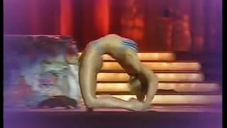 Emöke Ritter, 'backbend roll', 1993