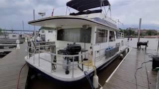 Gibson Houseboat, Houseboat Living and the boating lifestyle #zachpaider