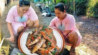 COOK THE MELINJO SKIN WITH THE PONDANG SAMBLING OF KEMANGI LEAVES