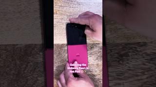 Unboxing the 2024 Motorola Razr+ in Hot Pink