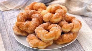 Deep fried donuts: how to make them fluffy and delicious!