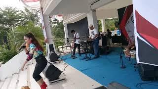Bang Jono (Zaskia Gotik) Bersama Rita NaSiak