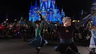 Mickey’s Once Upon a Christmas Parade 4K - Mickey's Very Merry Christmas Party 2024