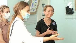 В Доме-музее Велимира Хлебникова состоялось открытие выставки Киры Матиссен «ОТТИСКИ и ФОРМЫ»