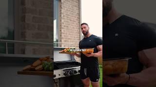 I have the urge to mow grass now #mealprep #fitness