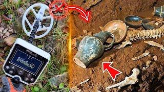 Treasure Hunt /  We found treasure in the forest with gold stinger x5 metal detector