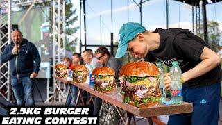 GIGA BURGER EATING CONTEST (REAL EATING SPEED) | BURGER DAY 2022 | PRIZES WORTH 2000 CZK!!