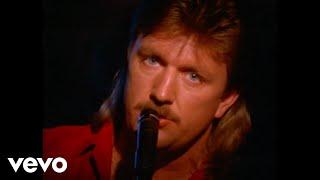 Joe Diffie - Prop Me Up Beside the Jukebox (If I Die) (Official Music Video)