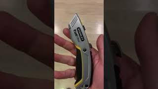 STANLEY knife "FatMax ® Xtreme ™ 9 with two retractable blades \ Нож с двумя выдвижными лезвиями