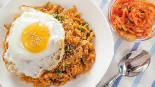 Kimchi Fried Rice Recipe (Kimchi Bokkeumbap) | Asian Recipes