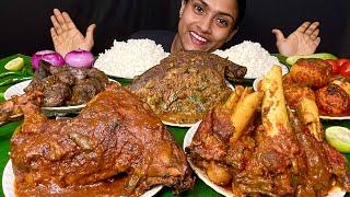 Spicy Mutton Curry Chicken Curry Egg Curry Chicken Liver Curry Fish Curry With Rice Eating