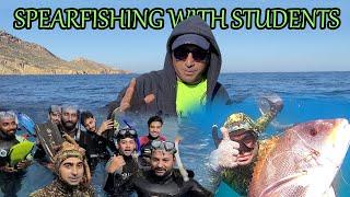 Spearfishing with students