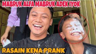 ADEK IYOK HABIS ULANG TAHUN MARI KITA PRANK DULU TERUS BELIKAN APA AJA YANG DIA MAU !